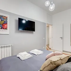 L&l Cozy 2-bdr In San Giovanni District , Roma Italia