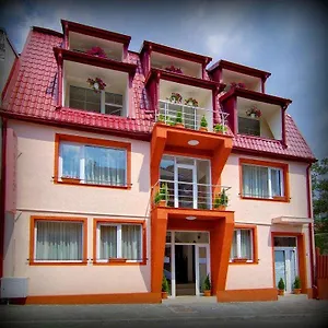 Hotel Tranzzit, Bucureşti